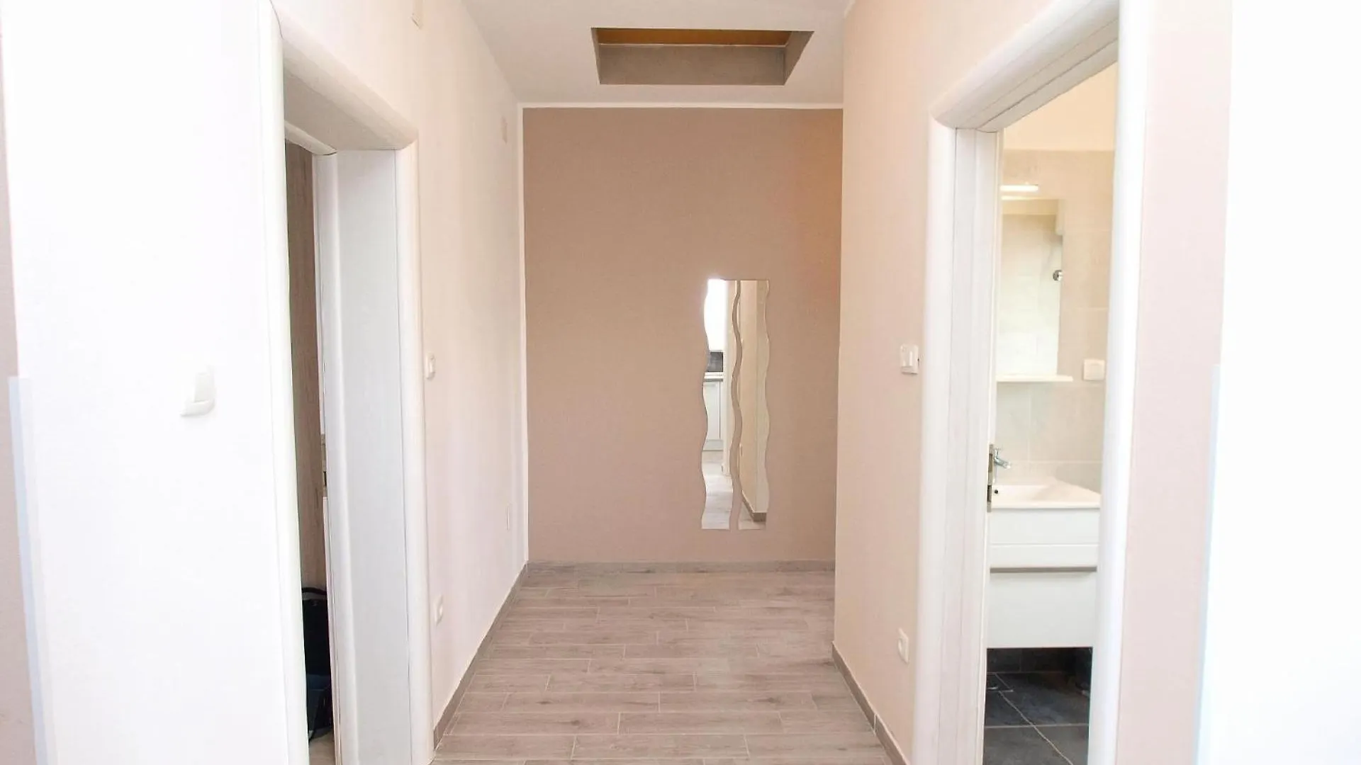 Apartment Ferienwohnung Fuer 4 Personen Ca 50 Qm In Pula-Fondole, Istrien Istrische Riviera Croatia